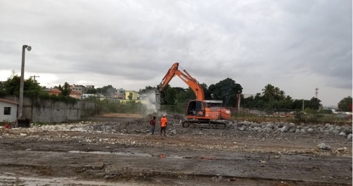 DEMOLICIÓN-DE-VIGA-Y-SUPERFICIE-DE-HORMIGÓN-BOTE-DE-ESCOMBROS-Y-LIMPIEZA-6